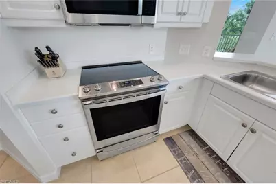 300 Dunes Blvd #203, Naples, FL 34110 - Photo 15