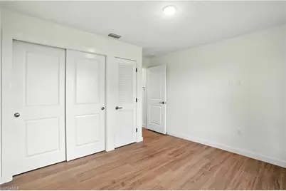 2607 38th St SW, Lehigh Acres, FL 33976 - Photo 27
