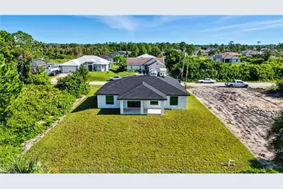 2607 38th St SW, Lehigh Acres, FL 33976 - Photo 39