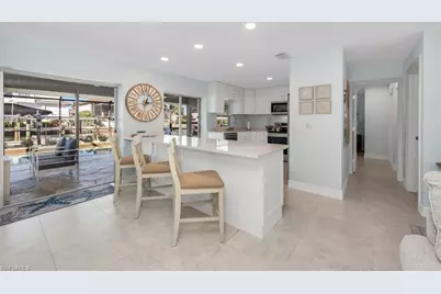 385 Willet Ave, Naples, FL 34108 - Photo 7