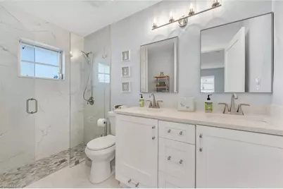 385 Willet Ave, Naples, FL 34108 - Photo 9