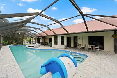 6560 Kestrel Cir, Fort Myers, FL 33966 - Photo 21