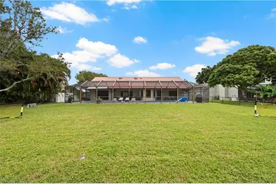 6560 Kestrel Cir, Fort Myers, FL 33966 - Photo 33