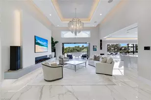 4900 Gulf Shore Blvd N, Naples, FL 34103 - Photo 11