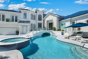 4900 Gulf Shore Blvd N, Naples, FL 34103 - Photo 5