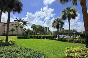 360 Horse Creek Dr, Naples, FL 34110 - Photo 5