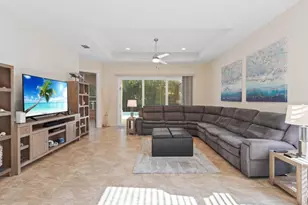 2753 Linda Dr, Naples, FL 34112 - Photo 9