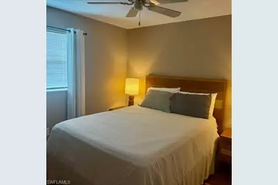 1021 3rd St S #302, Naples, FL 34102 - Photo 11