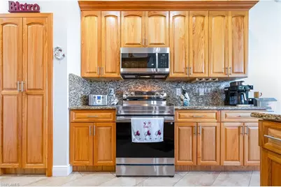 110 SE 16th Ter, Cape Coral, FL 33990 - Photo 15