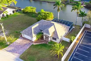 110 SE 16th Terrace, Cape Coral, FL 33990 - Photo 17