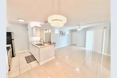 150 Santa Clara Dr #4, Naples, FL 34104 - Photo 5
