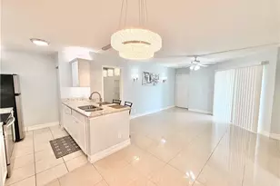 150 Santa Clara Dr, Naples, FL 34104 - Photo 5