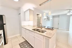 150 Santa Clara Dr, Naples, FL 34104 - Photo 7