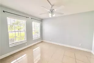 150 Santa Clara Dr, Naples, FL 34104 - Photo 9