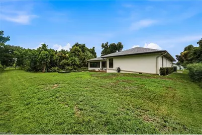 11365 Rabun Gap Dr, North Fort Myers, FL 33917 - Photo 41