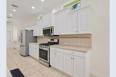 9640 Raven Ct, Estero, FL 33928 - Photo 17
