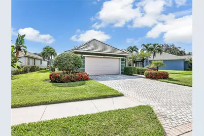 9640 Raven Ct, Estero, FL 33928 - Photo 3