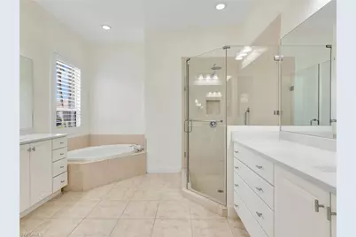9640 Raven Ct, Estero, FL 33928 - Photo 23