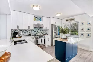 3001 Sandpiper Bay Cir, Naples, FL 34112 - Photo 5