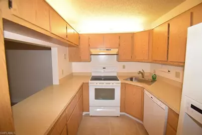 2173 White Pine Cir #C, Greenacres, FL 33415 - Photo 5