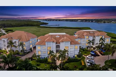 1600 Star Point Ln #2-201, Naples, FL 34112 - Photo 1