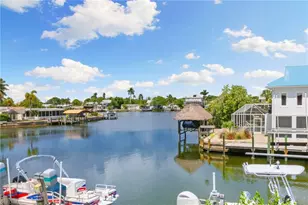346 Angler Dr, Goodland, FL 34140 - Photo 25