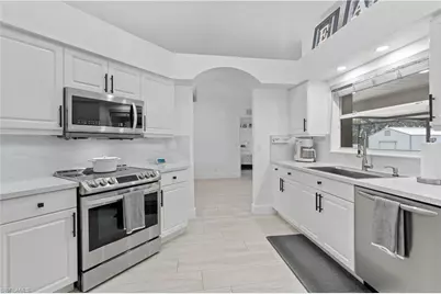 9052 Cypress Dr N, Fort Myers, FL 33967 - Photo 11