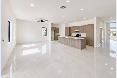 2220 NE 39th Ter, Cape Coral, FL 33909 - Photo 13