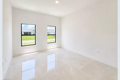 2220 NE 39th Ter, Cape Coral, FL 33909 - Photo 15