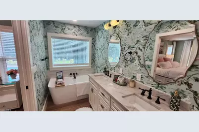 5549 Foxhunt Way, Naples, FL 34104 - Photo 15