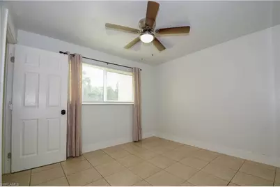 200 Turtle Lake Ct #108, Naples, FL 34105 - Photo 11