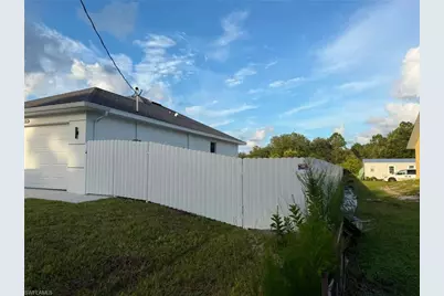 1208 Jefferson Ave, Lehigh Acres, FL 33972 - Photo 47