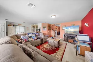 724 Evening Shade Ln, Lehigh Acres, FL 33974 - Photo 5