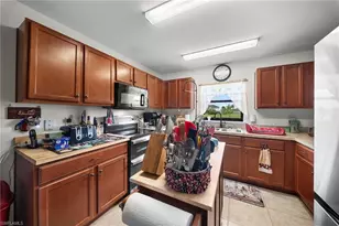 724 Evening Shade Ln, Lehigh Acres, FL 33974 - Photo 7