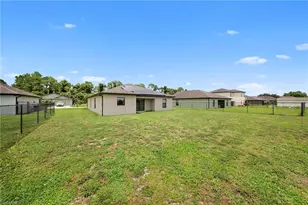 724 Evening Shade Ln, Lehigh Acres, FL 33974 - Photo 23
