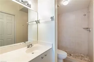 600 Saratoga Cir, Naples, FL 34104 - Photo 21