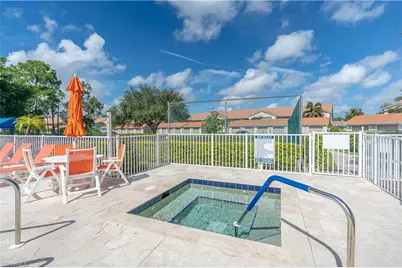 600 Saratoga Cir #D--104, Naples, FL 34104 - Photo 37