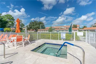 600 Saratoga Cir, Naples, FL 34104 - Photo 37