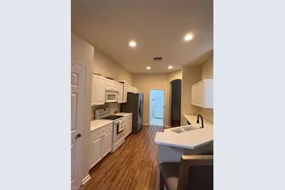 7896 Founders Cir, Naples, FL 34104 - Photo 5