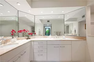 4551 Gulf Shore Blvd N, Naples, FL 34103 - Photo 23