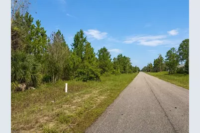 1010 Columbus Ave, Lehigh Acres, FL 33972 - Photo 9