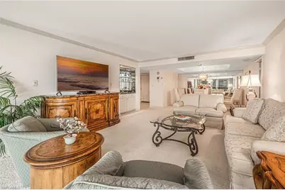 4551 Gulf Shore Blvd N #605, Naples, FL 34103 - Photo 11