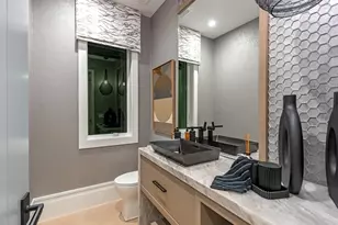 405 Neapolitan Way, Naples, FL 34103 - Photo 17