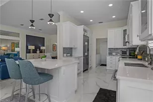6099 Fairway Ct, Naples, FL 34110 - Photo 15
