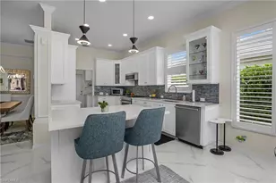 6099 Fairway Ct, Naples, FL 34110 - Photo 13