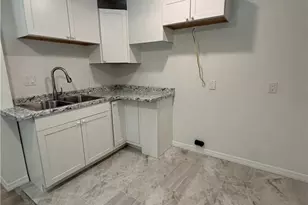 12154 Americus Ln, Naples, FL 34113 - Photo 3