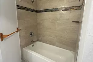 12154 Americus Ln, Naples, FL 34113 - Photo 9
