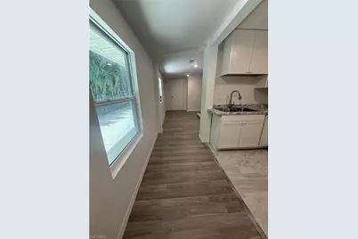 12154 Americus Ln, Naples, FL 34113 - Photo 5