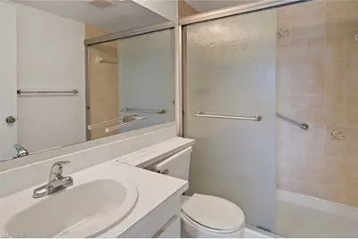 802 Sky Pine Way #E2, Greenacres, FL 33415 - Photo 9