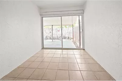 5078 Amber Ln, Lake Worth, FL 33463 - Photo 13